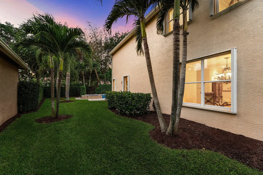 8866 Hidden Acres Drive Boynton Beach FL 33473