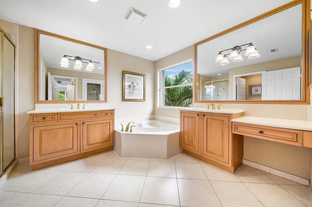 8866 Hidden Acres Drive Boynton Beach FL 33473
