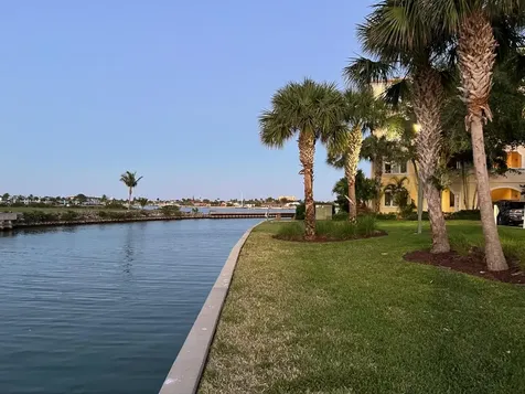 20 Harbour Isle Drive W Fort Pierce FL 34949