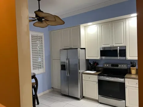 20 Harbour Isle Drive W Fort Pierce FL 34949