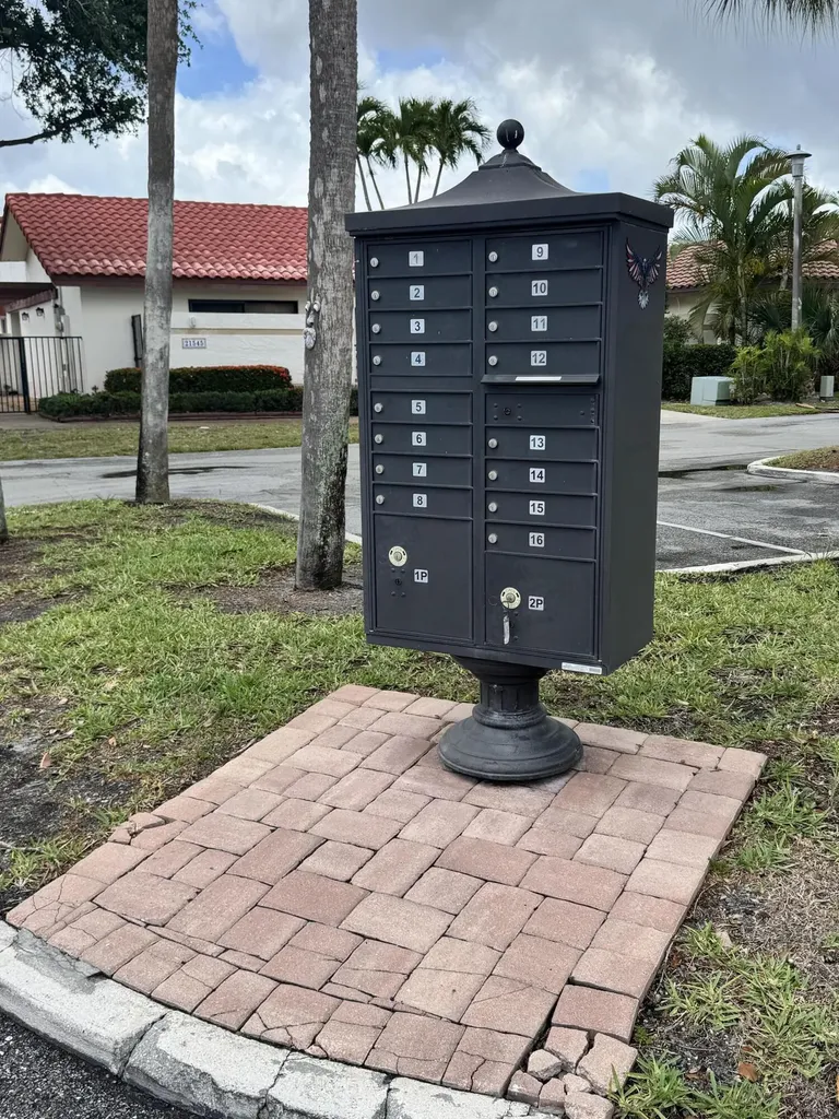 21500 Campo Allegro Drive Boca Raton FL 33433