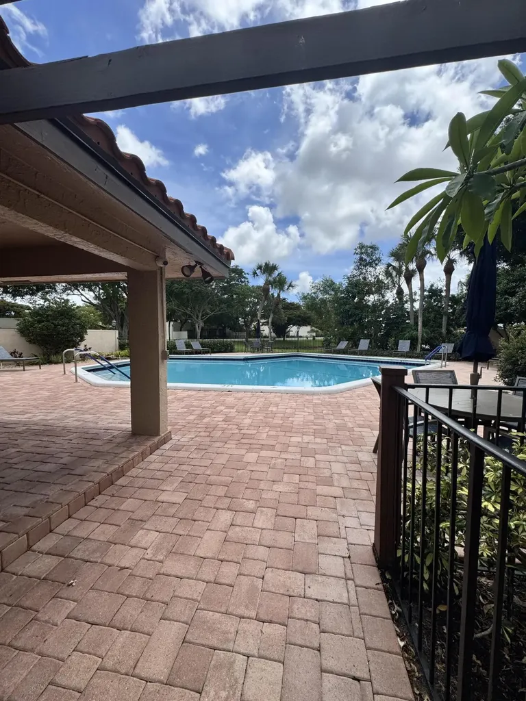 21500 Campo Allegro Drive Boca Raton FL 33433
