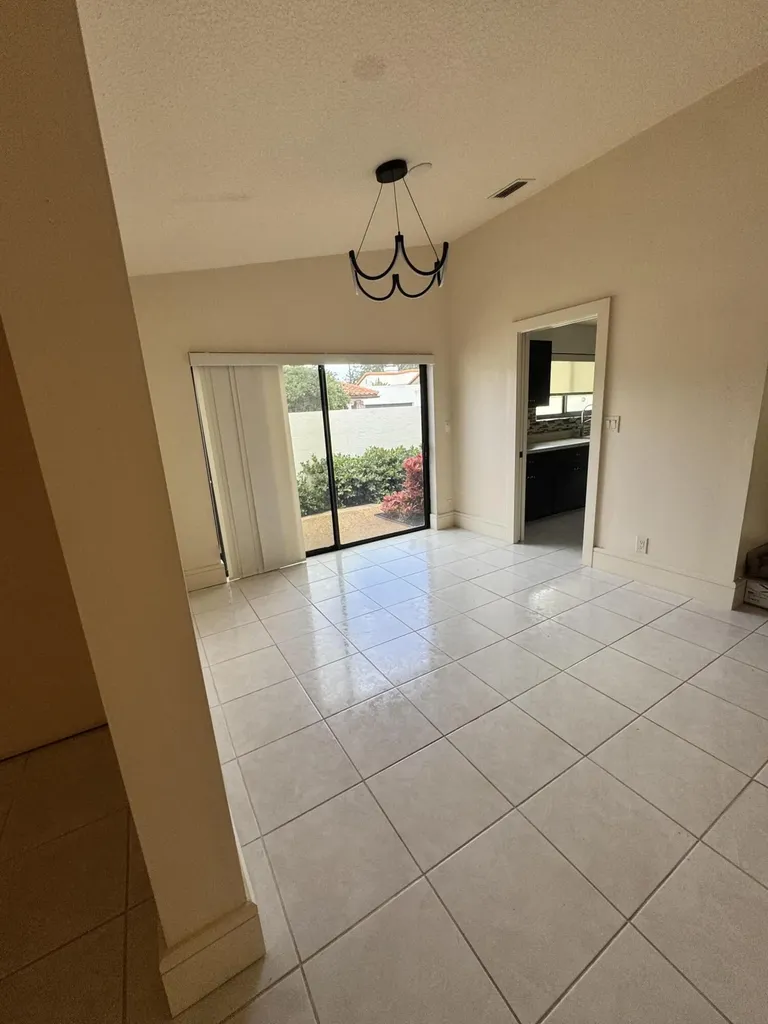 21500 Campo Allegro Drive Boca Raton FL 33433