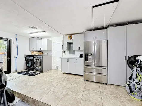 736 NW 12th Avenue Dania Beach FL 33004