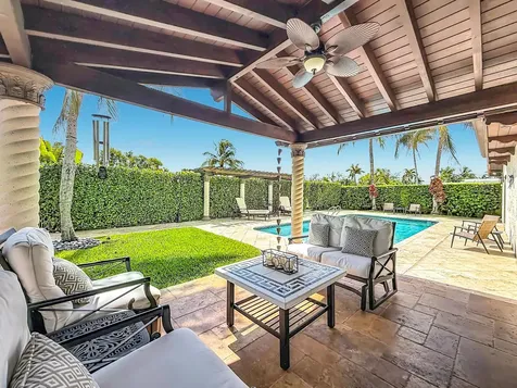 736 NW 12th Avenue Dania Beach FL 33004