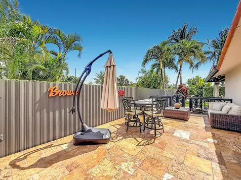 736 NW 12th Avenue Dania Beach FL 33004