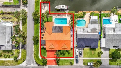 736 NW 12th Avenue Dania Beach FL 33004