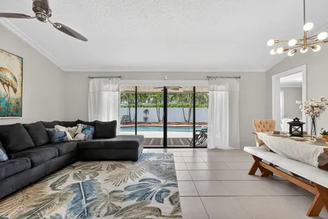 8444 Linden Way Greenacres FL 33467