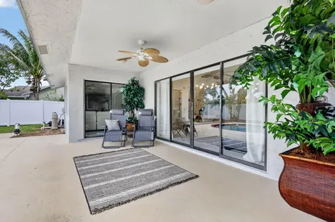 8444 Linden Way Greenacres FL 33467