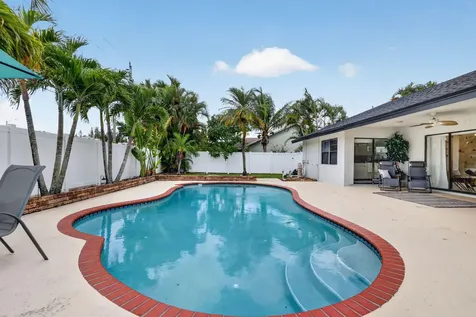 8444 Linden Way Greenacres FL 33467