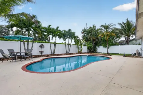 8444 Linden Way Greenacres FL 33467