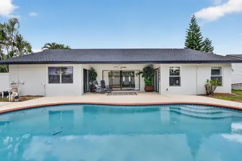 8444 Linden Way Greenacres FL 33467