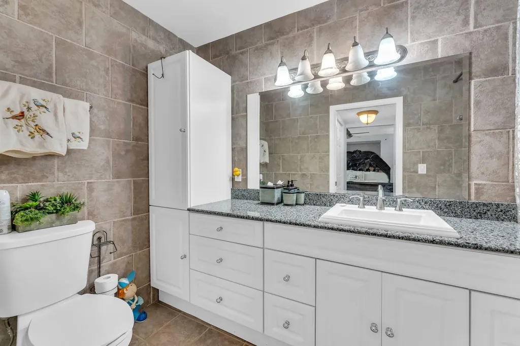 143 W Tara Lakes Drive Drive W Boynton Beach FL 33436