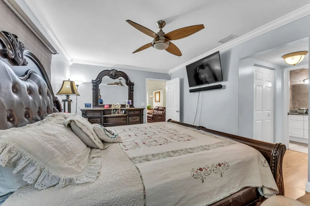 143 W Tara Lakes Drive Drive W Boynton Beach FL 33436