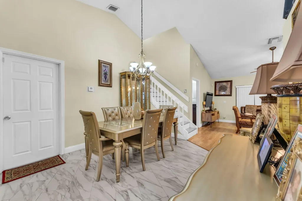 143 W Tara Lakes Drive Drive W Boynton Beach FL 33436
