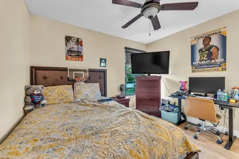 143 W Tara Lakes Drive Drive W Boynton Beach FL 33436