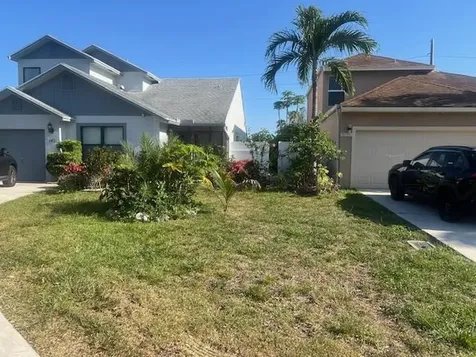 143 W Tara Lakes Drive Drive W Boynton Beach FL 33436