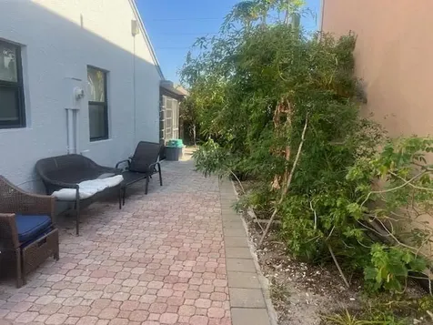143 W Tara Lakes Drive Drive W Boynton Beach FL 33436