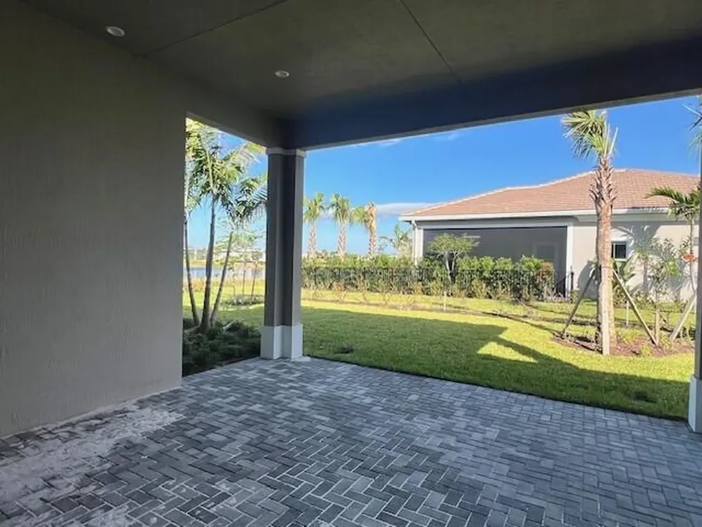 12220 Arbordale Way Palm Beach Gardens FL 33412