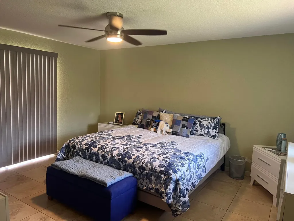 3310 NW 90th Avenue Coral Springs FL 33065