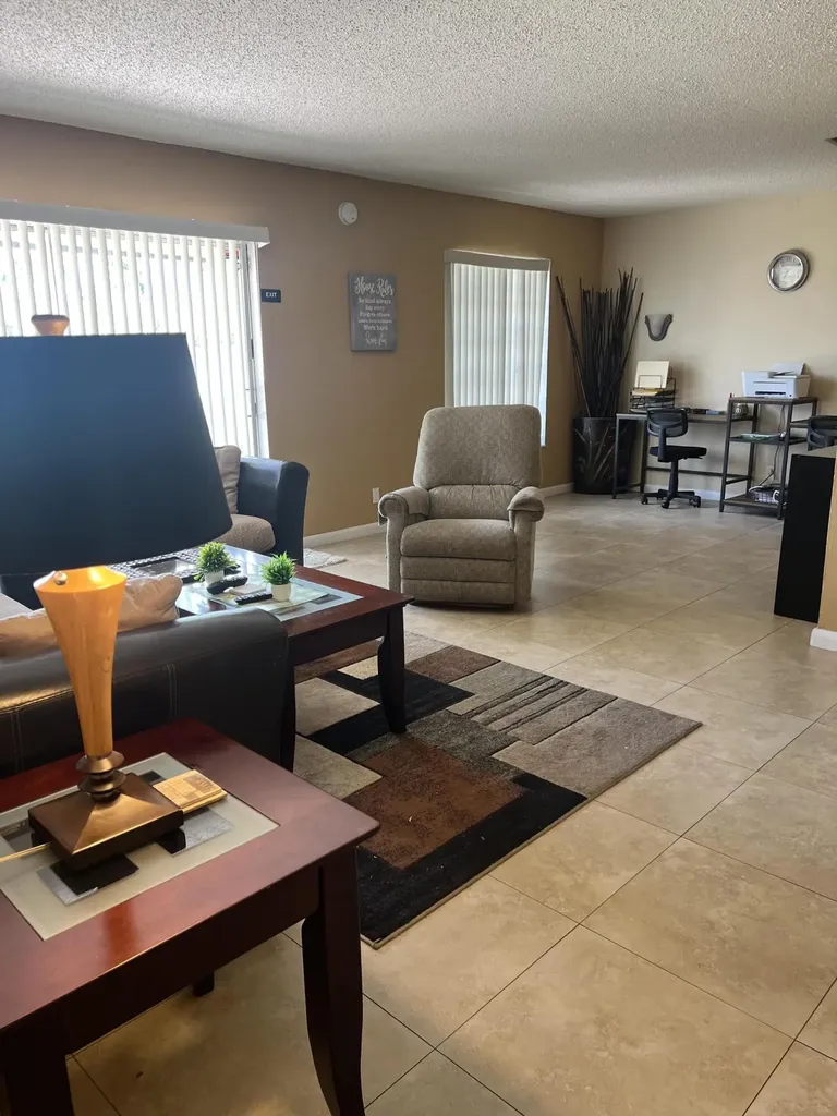 3310 NW 90th Avenue Coral Springs FL 33065