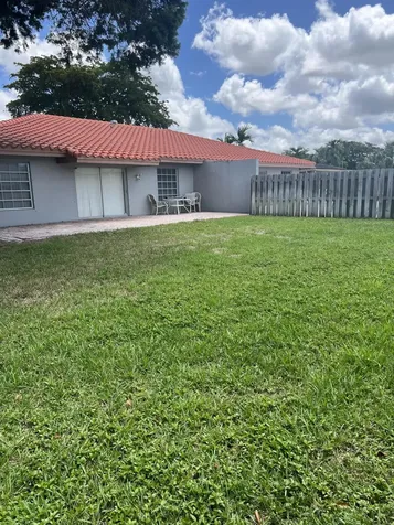 3310 NW 90th Avenue Coral Springs FL 33065