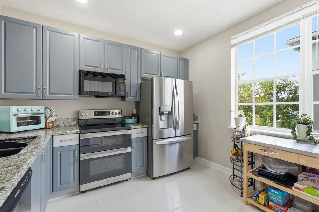 310 N Dixie Highway Lake Worth Beach FL 33460