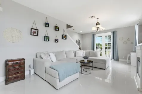 310 N Dixie Highway Lake Worth Beach FL 33460