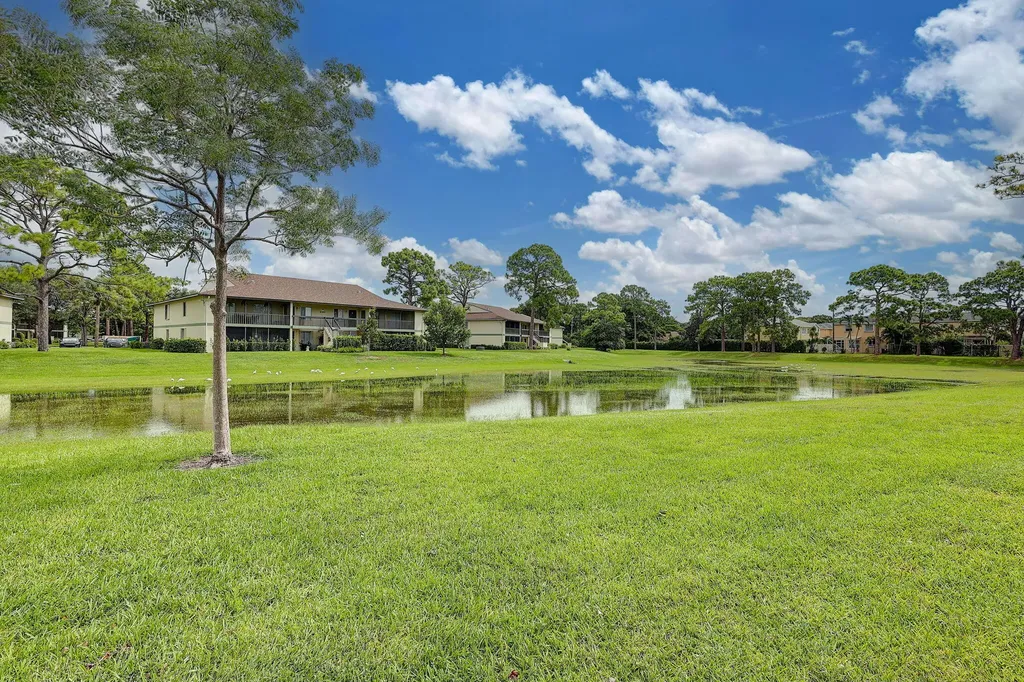 6299 Chasewood Drive Jupiter FL 33458