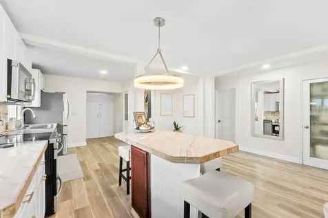 829 NE 17th Street Fort Lauderdale FL 33305