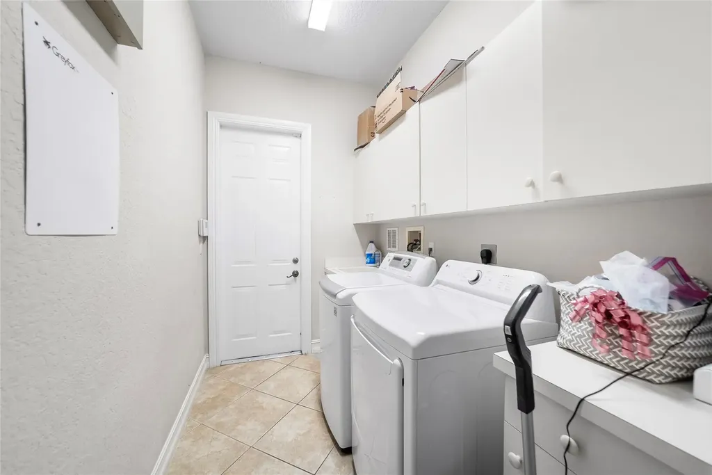 7548 NW 117th Lane Parkland FL 33076