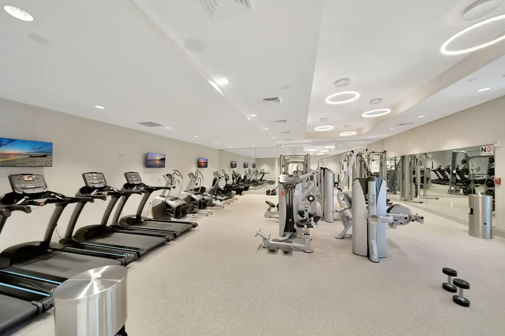 7548 NW 117th Lane Parkland FL 33076