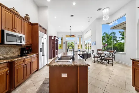 7548 NW 117th Lane Parkland FL 33076