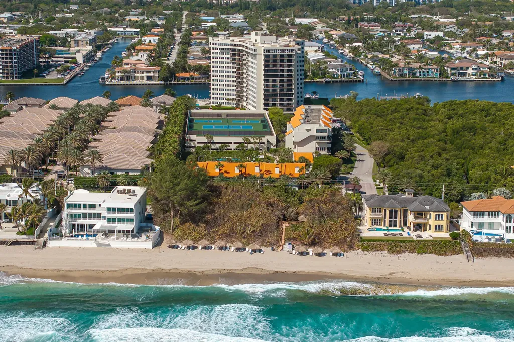 3912 S Ocean Boulevard Highland Beach FL 33487