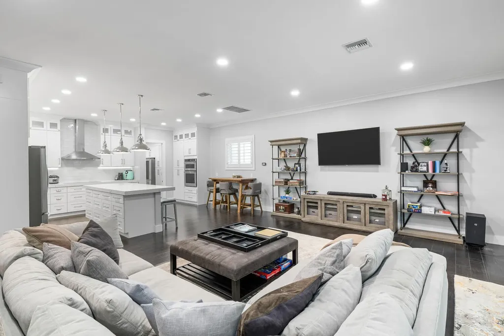 9241 Madewood Court West Palm Beach FL 33411