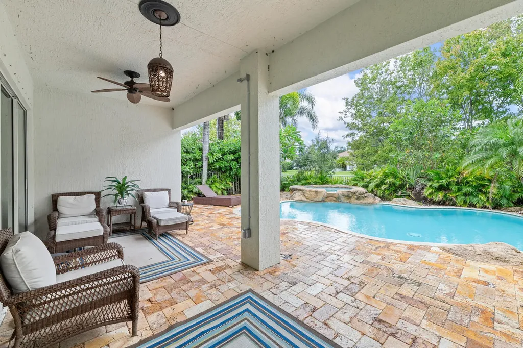 9241 Madewood Court West Palm Beach FL 33411