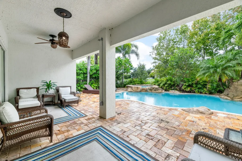 9241 Madewood Court West Palm Beach FL 33411