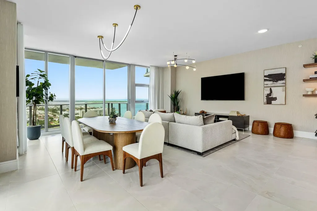 220 Lake Shore Drive Lake Park FL 33403