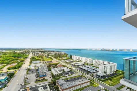 220 Lake Shore Drive Lake Park FL 33403