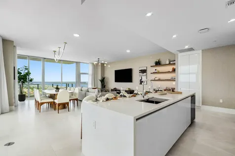 220 Lake Shore Drive Lake Park FL 33403