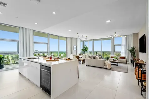 220 Lake Shore Drive Lake Park FL 33403