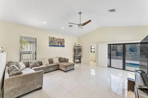 4551 NW 26th Boca Raton FL 33434