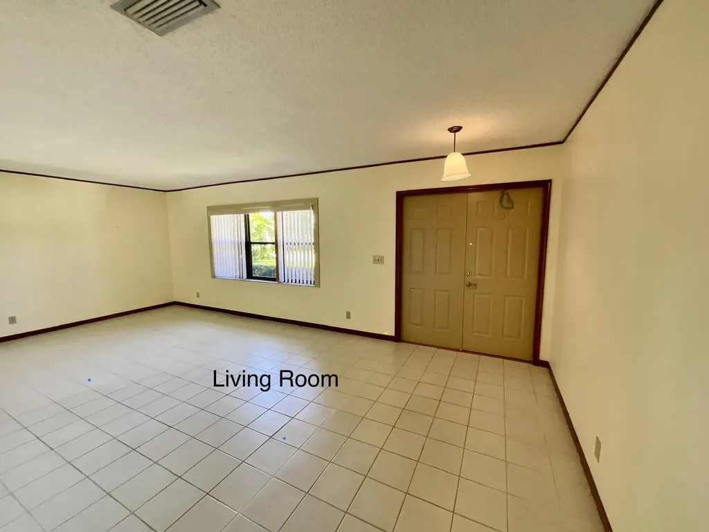 6114 Woodbury Road Boca Raton FL 33433