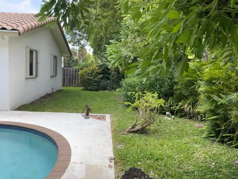 6114 Woodbury Road Boca Raton FL 33433