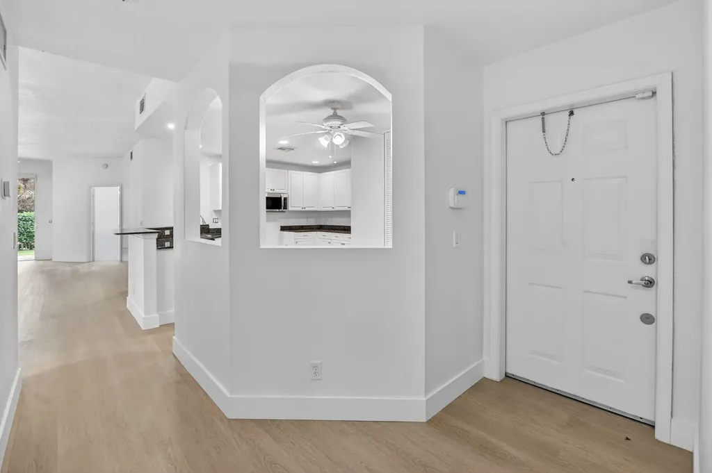 23275 Carolwood Lane Boca Raton FL 33428