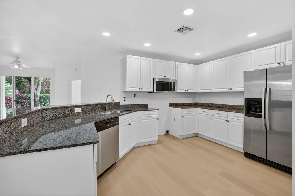 23275 Carolwood Lane Boca Raton FL 33428