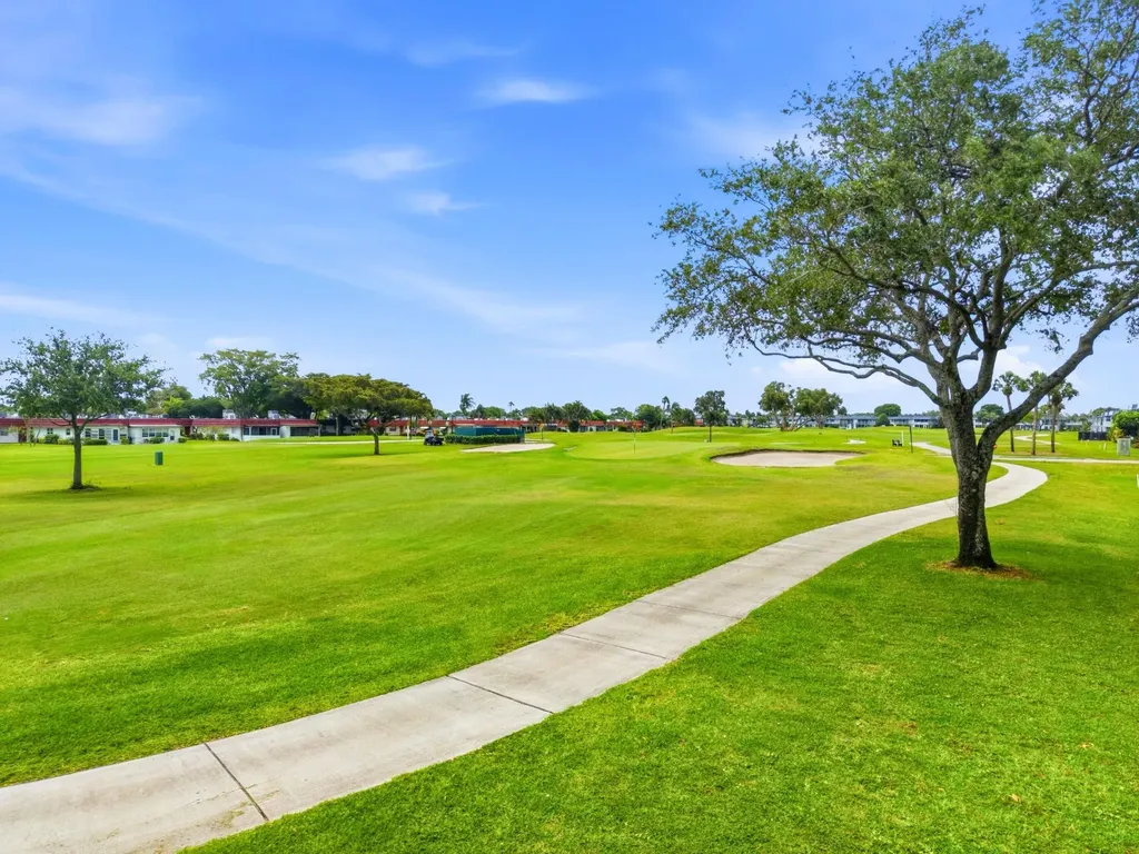 154 Tuscany C Delray Beach FL 33446