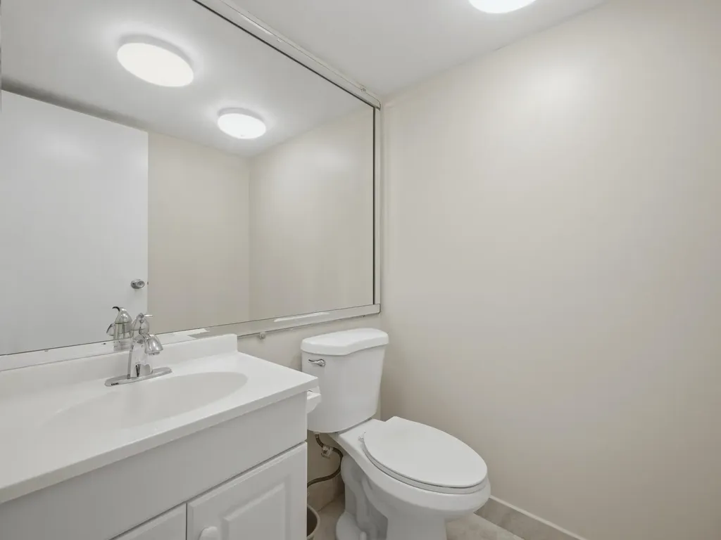 154 Tuscany C Delray Beach FL 33446