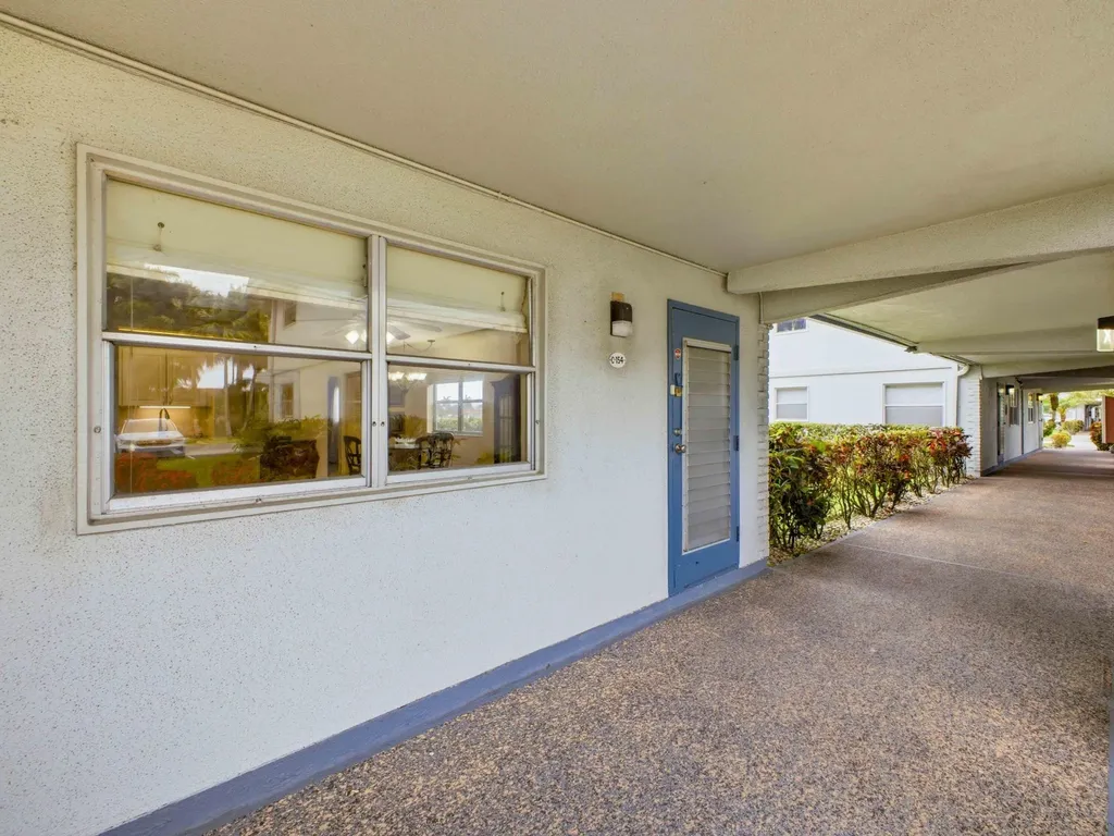 154 Tuscany C Delray Beach FL 33446