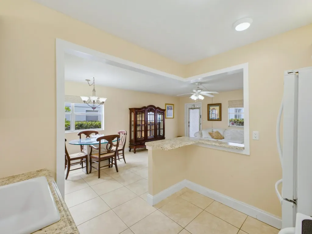 154 Tuscany C Delray Beach FL 33446